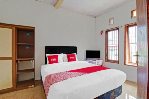 OYO 90815 Guest House Putri Sariwangi Syariah